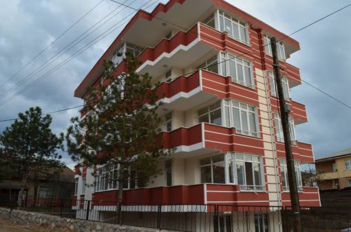 İnci Apartmanı